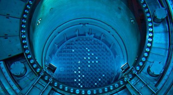 انرژی بحث انگیز هسته‌ای چیست و چگونه کار می‌کند