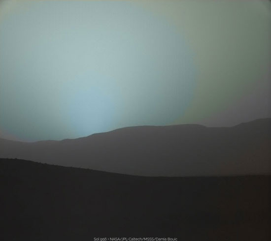 عکس‌های زیبا از غروب خورشید در مریخ
