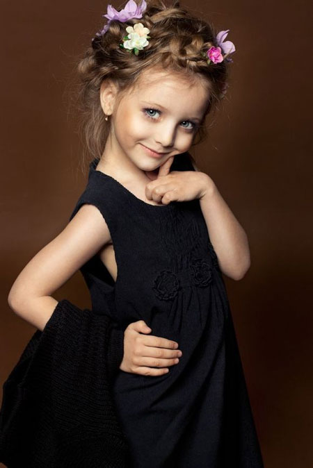 آنجیلینا، مانکن کودک زیبای روس +عکس