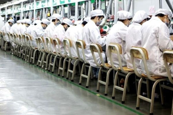 خشونت در کارخانه آیفون چین