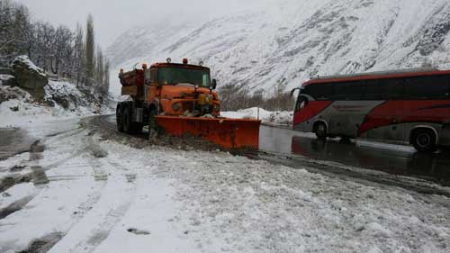 وضعیت جوی و ترافیکی کشور در پی برف و کولاک