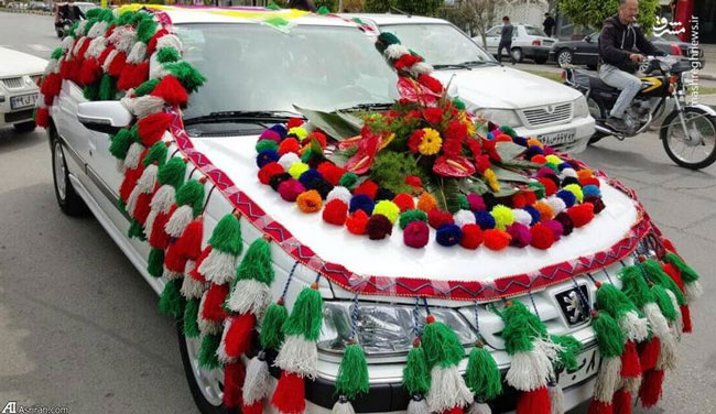 ماشین عروس با تزئینات زیبای محلی