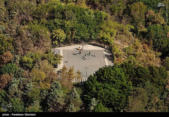 عکس: بر بام برج پرچم تهران