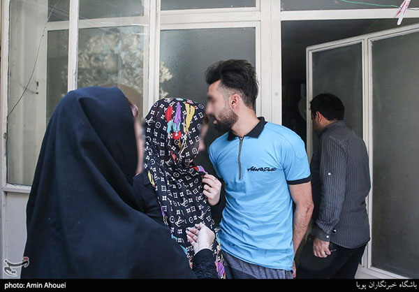 انهدام باند خانوادگی توزیع شیشه در تهران