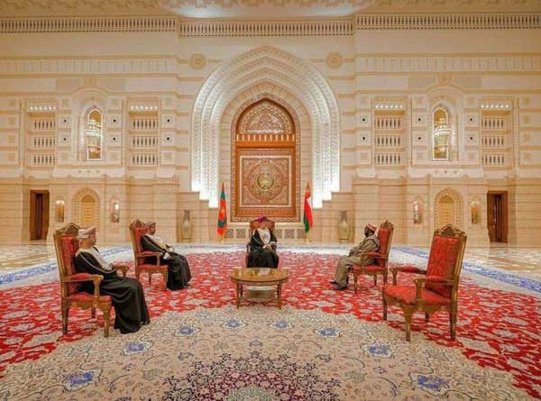 عظمت و زییایی فرش ایرانی در کاخ سلطان عمان