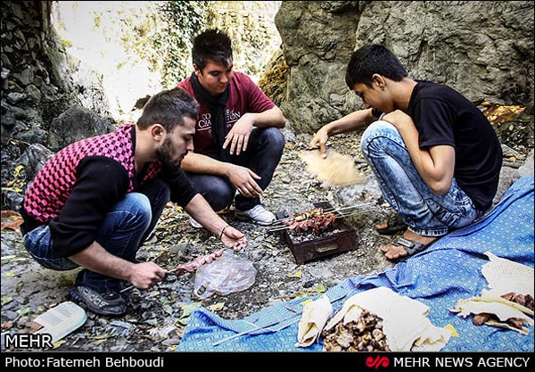 گزارش تصویری: تفریح تهرانی ها در دربند
