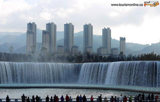 آبشار ساخت چین! +عکس