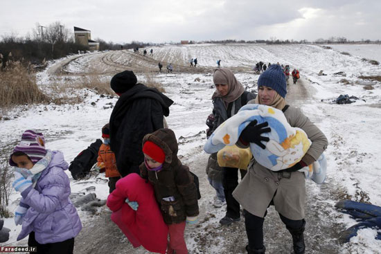 عکس: رنج مهاجران پیاده در سرمای اروپا