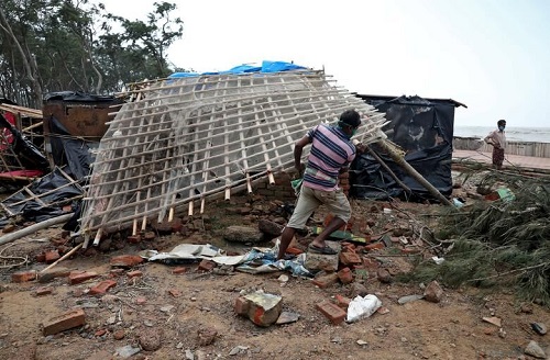 طوفان یاس در هند ۱۵۰هزار نفر را آواره کرد