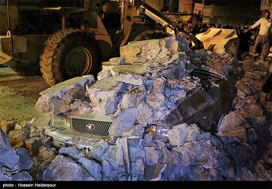 عکس: بوشهر گورستان خودروها شد