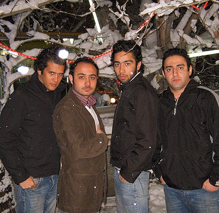 تیپ و استایل چهره‌های ایرانی؛ از کتانی‌های پگاه تا پیراهن سیروان