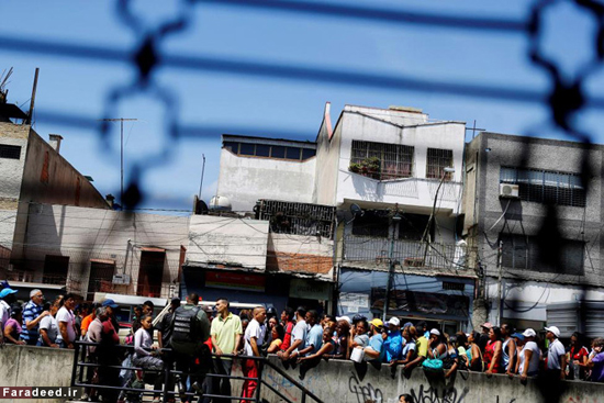 عکس: شورش مردم گرسنه در ونزوئلا