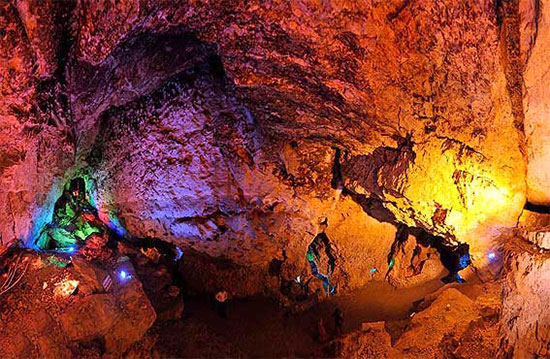 5 غار شگفت‌ انگیز در ایران که باید دید
