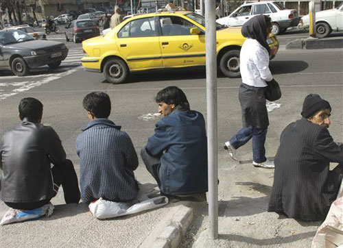 واقعا ایرانی ها تنبل و از زیر کار دررو هستند؟