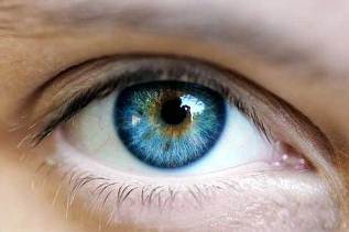 چشم انسان چند مگاپیکسل است؟