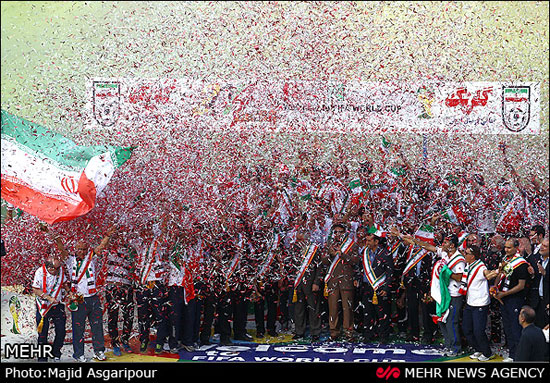 تصاویر: جشن صعود به جام جهانی در آزادی