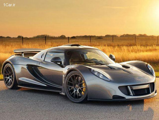 شکست بوگاتی ویرون در برابر Venom GT!