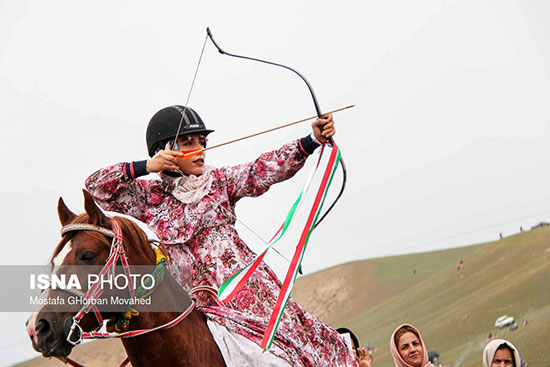 اسب سواری خانم‌ها در جشنواره «کلیبر»