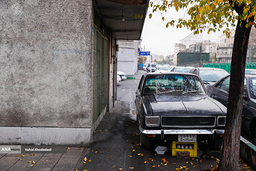 خودرو‌های رها شده در خیابان‌های تهران