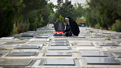 چرا ما ایرانی‌ها انقدر از مرگ، هراس داریم؟