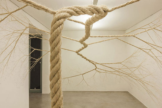 خلق اثر هنری خلاقانه با طناب در گالری زیپر سائو پائولو برزیل