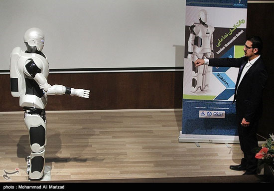 عکس: رونمایی از ربات انسان‌ نمای سورنا