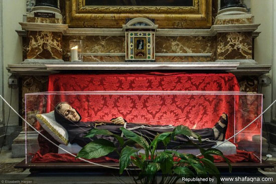 اجساد قدیسان مسیحی در کلیساهای رم
