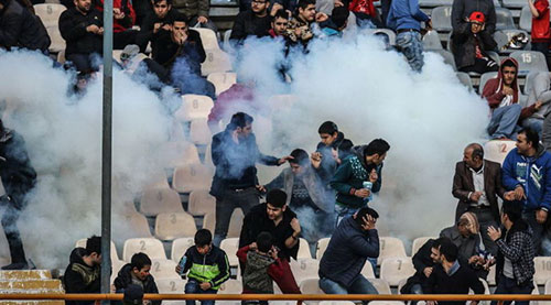 عکس: انفجار نارنجک در ورزشگاه آزادی
