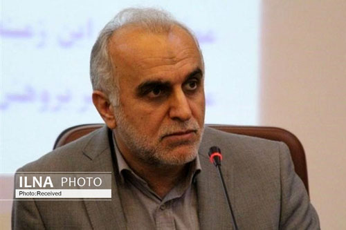 وزیر اقتصاد: از لحاظ اقتصادی خدا را شکر می‌کنیم!