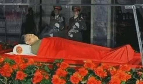 تصویری از جسد مومیایی رهبر کره‌ شمالی