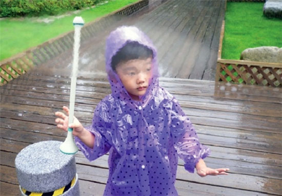 چتری عجیب از جنس هوا! +عکس