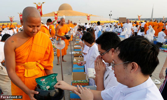عکس: جشنواره قدردانی از راهبان بودائی