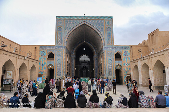 مسافران نوروزی در شهر تاریخی یزد