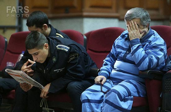 عکس: متهمان اختلاس بیمه ایران در دادگاه