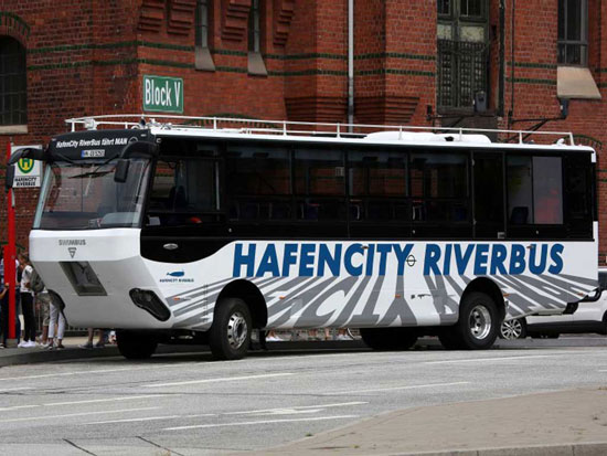 Hafencity Riverbus، اتوبوس دوزیست آلمانی