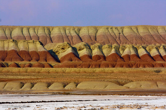 تپه های رنگین کمانی اشتهارد +عکس