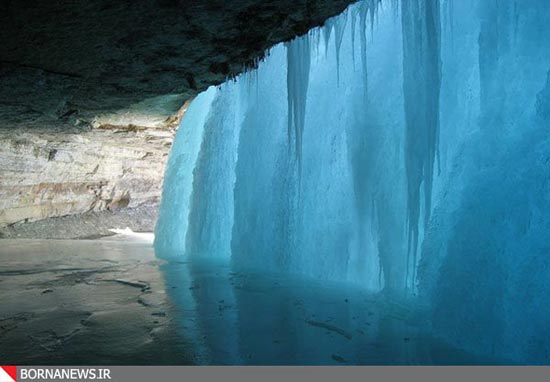 تصاویری شگفت انگیز از آبشار های یخ زده