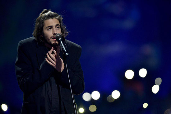 خواننده پرتغالی برنده یورویژن شد