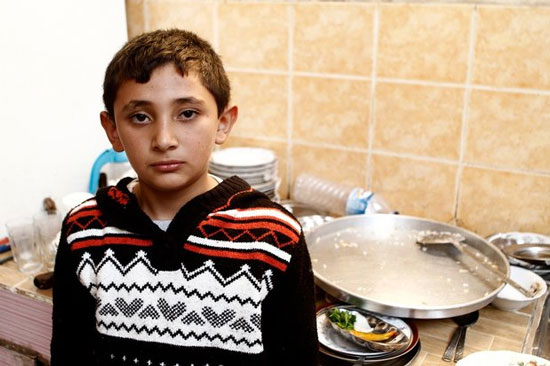 بردگی کودکان سوری در ترکیه +عکس