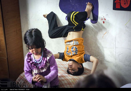 عکس: کودکان بی‌شناسنامه در فرحزاد