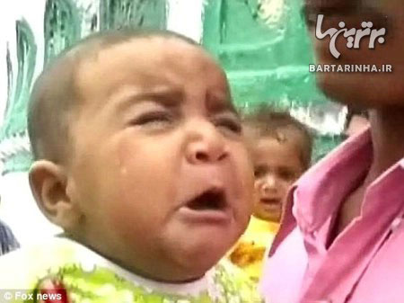 مراسم خطرناک پرتاب کودک در هند! +عکس