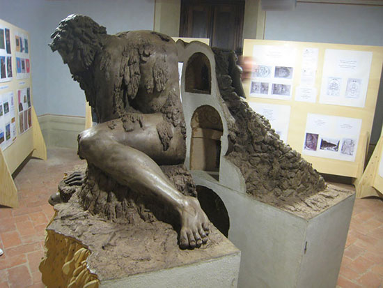 مجسمه کلوسوس غول پیکر در فلورانس ایتالیا